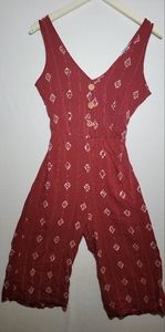 Fashion Muse Womens Romper Sleeveless Tank Straps Wide Leg Open Back Size Small.